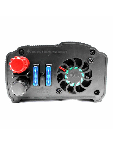 Imagen de Inversor de Voltaje 12V 200W Universal Power  - detalle conectores de entrada